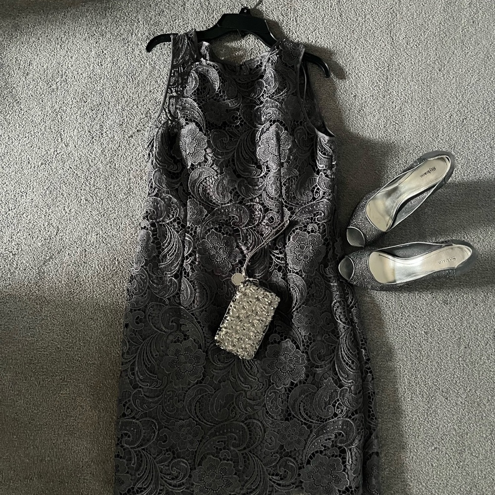 Complete dress outfit